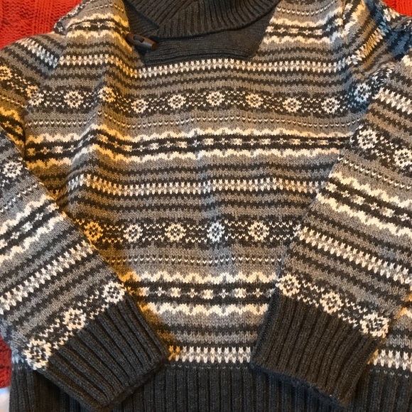 Boys 8 gap sweater - Picture 5 of 5